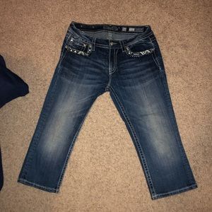 Miss Me Women’s Denim Capris